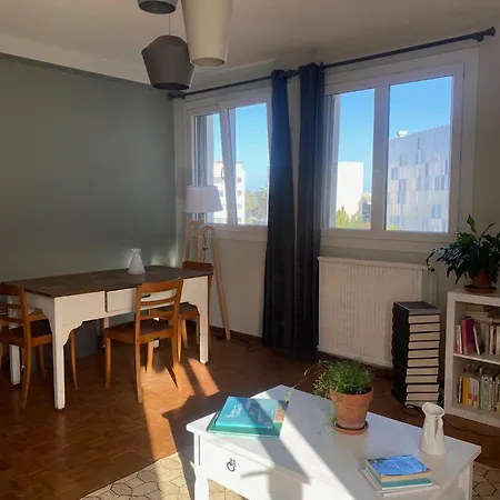 L'eco Du Chemin De La Salade